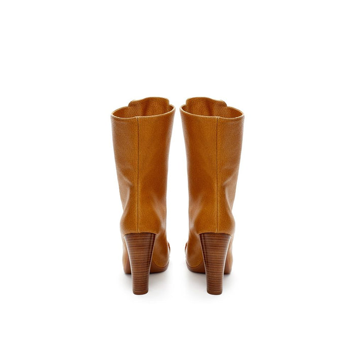 Fendi Elegant Leather Boots in Rich Brown