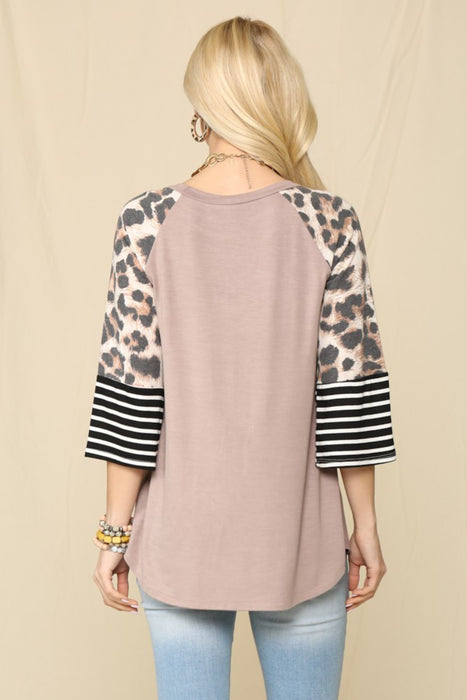 Women's Trendy Tops Color Block Printed Round Neck T-Shirt