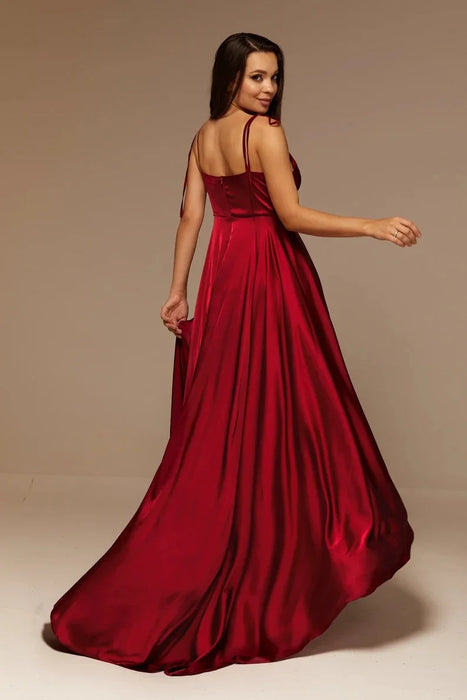 Burgundy Satin Maxi Flared Bridesmaid Dress Slit Sexy Open Back A Line Wedding Evening Gown with Train