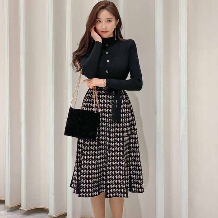 Elegant Knitted Plaid Patchwork Midi Dress for Women Long Sleeve O-neck Pleated Dress Fall Winter Office Lady