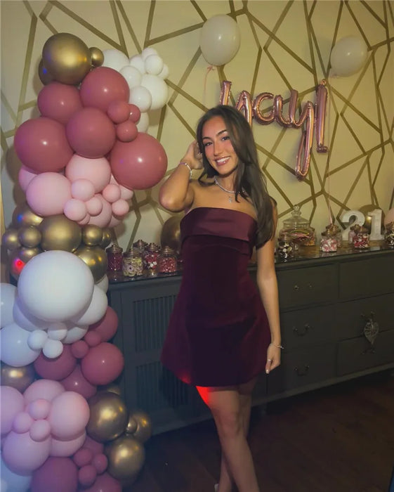 Strapless Backless Sexy Mini Dress Women Fashion With Zipper Off-shoulder Sleeveless A-line Bodycon Club Party Dress